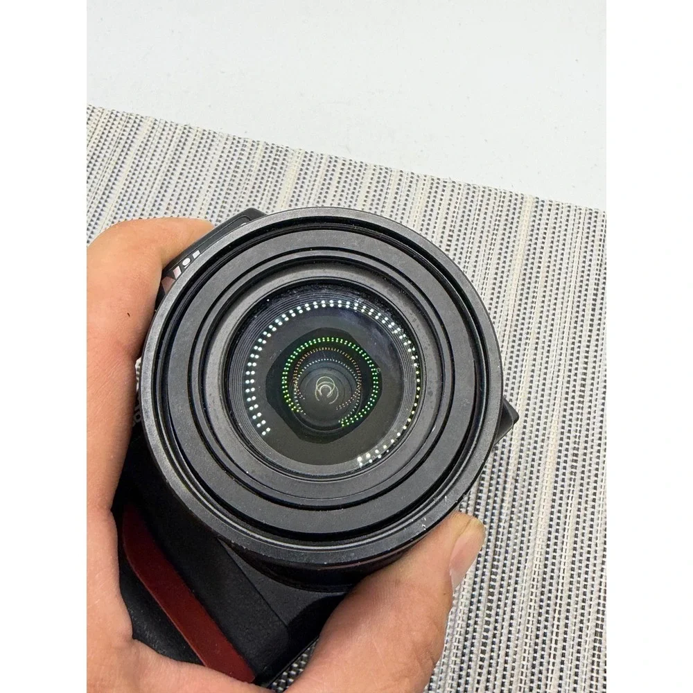 Nikon Coolpix 8700 8.0MP Digital Camera 8x Optical Zoom Black Untested AS IS